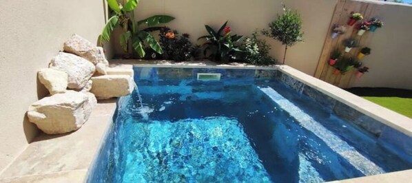 Piscine extérieure