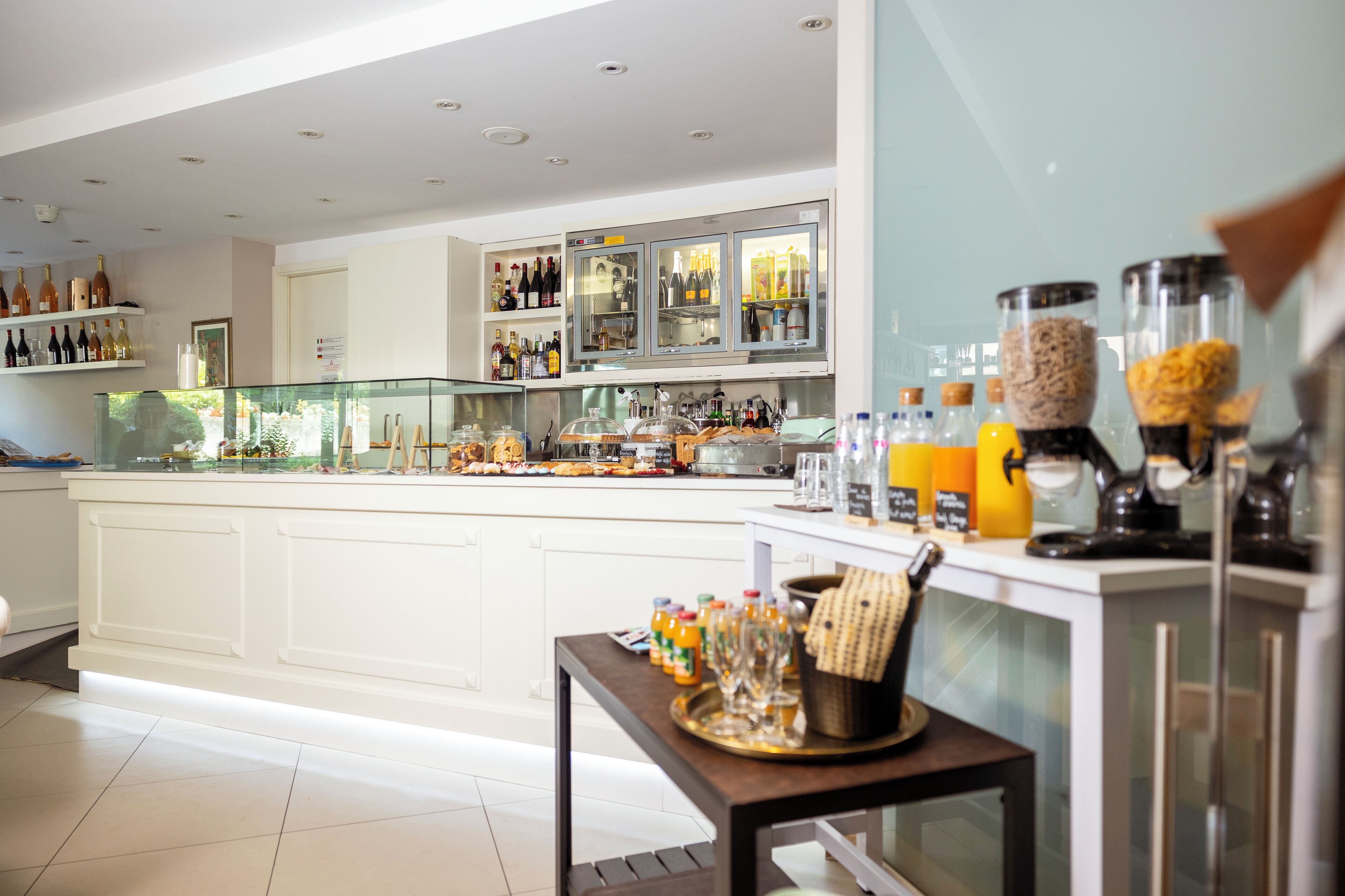 每日供應即叫即煮早餐 (每人 EUR15)