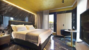 Superior Room | Egyptian cotton sheets, premium bedding, down duvets, memory-foam beds