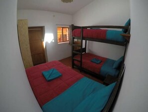 4 habitaciones, wifi gratis y ropa de cama 
