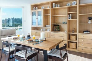 تناول الطعام