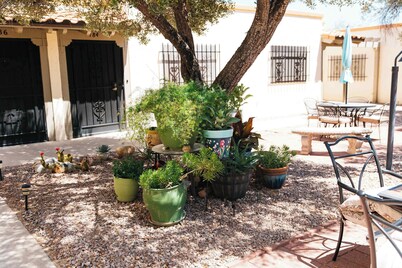 Calle Condo Summary: