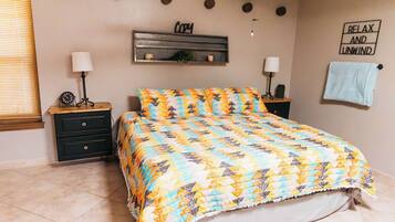 1 chambre, fer et planche à repasser, Wi-Fi, draps fournis