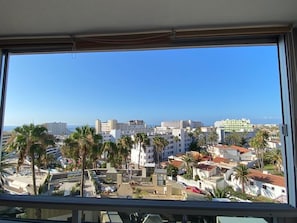 Unclassified image, 2 of 6, button - Breathtaking sea and Mountain View From Relaxing Flamingo Nest Apartment (San Bartolomé de Tirajana)