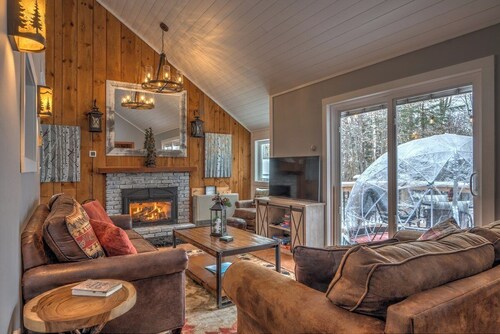 Modern Mtn Home*Fire Pit*Indoor/Outdoor Pools*