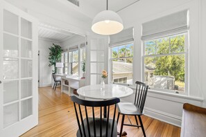 The Adaline #6 - 2nd Floor Suite | Dining room