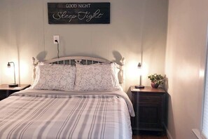 3 bedrooms, iron/ironing board, free WiFi, bed sheets - Casa Bryan Park (Bloomington)