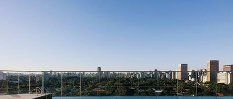 Apartment | Pool | Outdoor pool