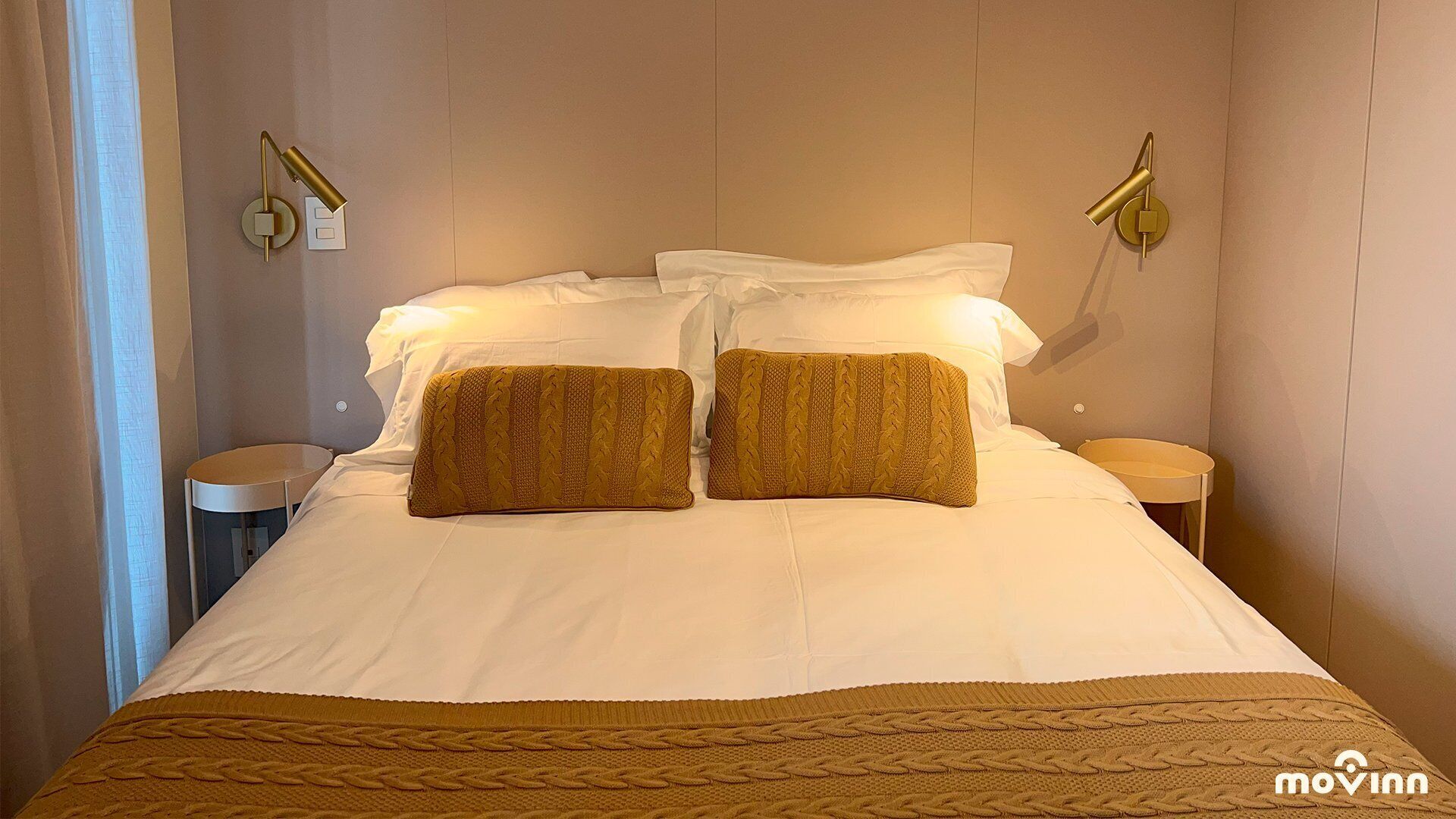 Premium bedding, in-room safe, individually decorated