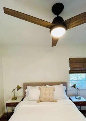 1 Schlafzimmer, Schreibtisch, Bügeleisen/Bügelbrett, kostenloses WLAN