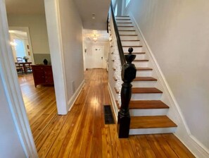 Interior - Chic Historic Home w/Water View
(Norwalk)