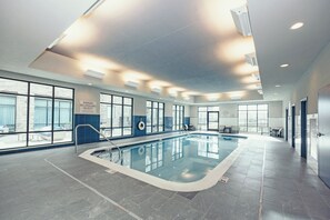 Pool - Staybridge Suites Des Moines North Ankeny by IHG (Ankeny)