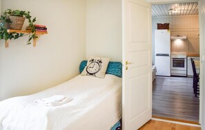 2 bedrooms, free WiFi, bed sheets