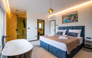 4 chambres, lit parapluie, Wi-Fi gratuit, draps fournis