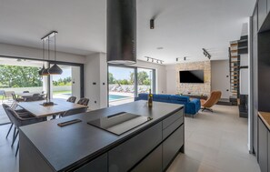 Dining - Luxurious home in Porec (Porec)