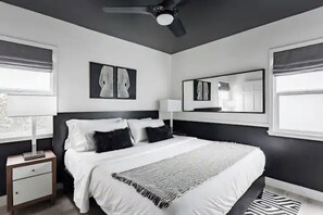 1 bedroom, desk, iron/ironing board, free WiFi