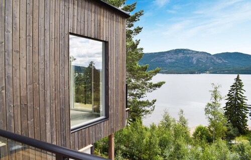 Gorgeous home in Treungen with sauna