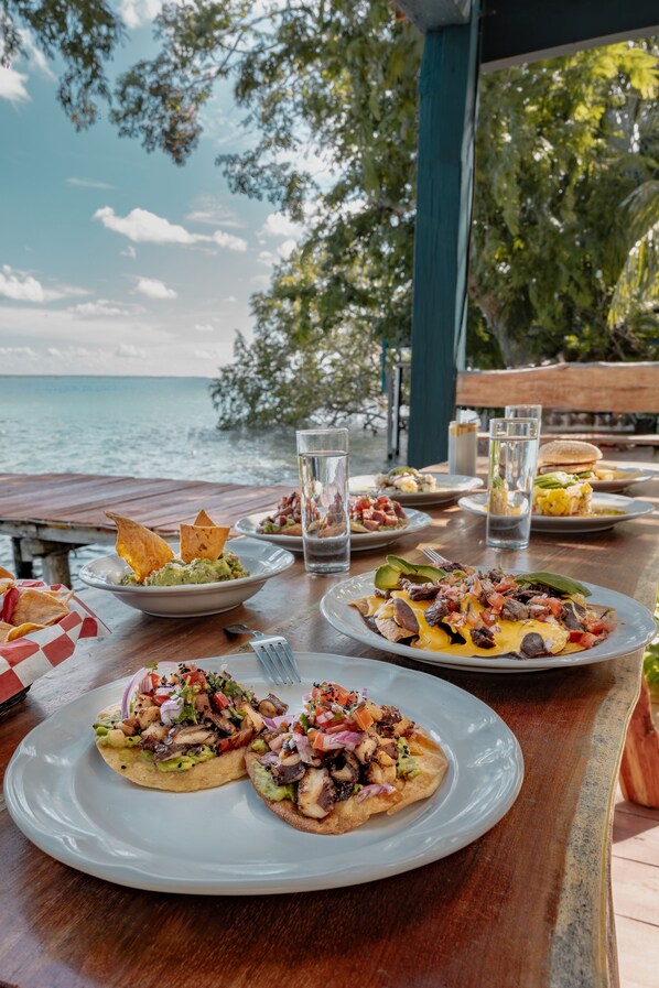 Restaurant - Blue b7 departamentos (Bacalar)