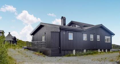Increíble casa en Eggedal con cocina.