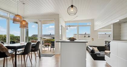 3 bedroom nice home in Rønde