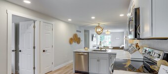 Port Clinton Vacation Rental w/ Boat Dock & Grill!