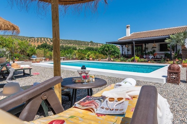 Casa Villa Pinale Álora by Ruralidays