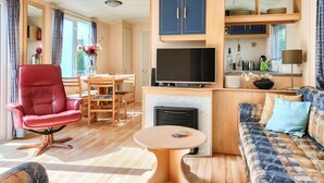 Unclassified image, 5 of 19, button - 2 bedroom lovely home in Retranchement (Retranchement)
