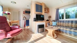 Unclassified image, 4 of 19, button - 2 bedroom lovely home in Retranchement (Retranchement)