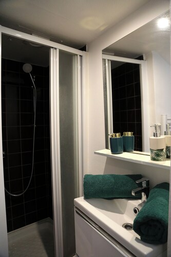 APPARTEMENT TOUT CONFORT PROCHE GARE ET TOUTE ACTIVITES