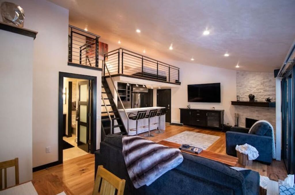 TV, peis og stereoanlegg