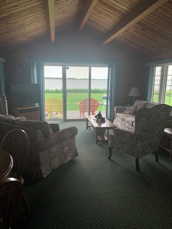 The Small Cottage - Prince Edward Island