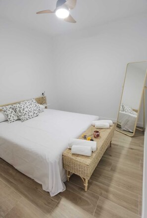 3 soverom, strykejern/-brett, reiseseng for barn og wi-fi