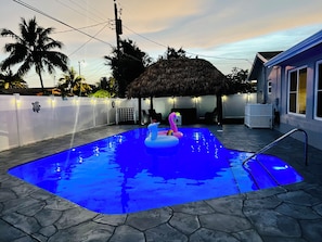 Piscine extérieure, piscine chauffée