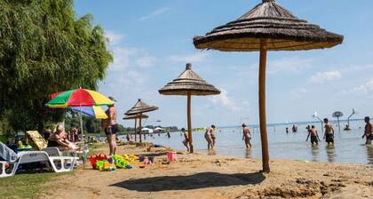 Holiday home, modern and beautifully furnished, with Wi-Fi and air conditioning