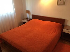 House, Smoking | 2 bedrooms - Holiday Houses, Villas Vanesa - 50m From the sea (Solta)