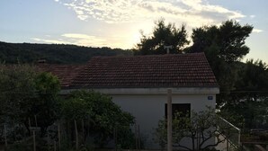 Unclassified image, 4 of 10, button - Holiday Houses, Villas Vanesa - 50m From the sea (Solta)