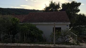 House, Smoking | 2 bedrooms