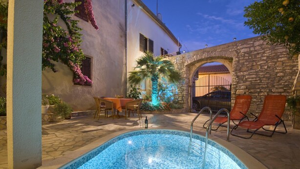 Apartment - Sam - Central With Pool - A1 I kat 4 1 (Medulin)