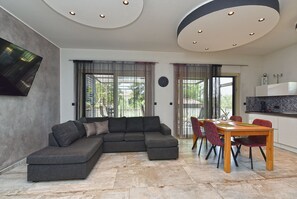 TV - Apartment 2284/76144 (Istria - Medulin), 350m from the beach (Medulin)