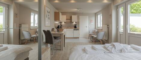 1 bedroom, WiFi, bed sheets