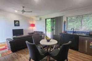 Interior - Bedarra Beachhouse Escape to your own private paradise (South Mission Beach)