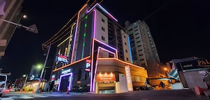 Exterior - Ulsan Palace (Ulsan)