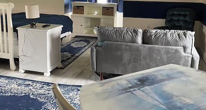 Private Lighthouse Beach Studio w bath close LBI Long Beach Island West Creek