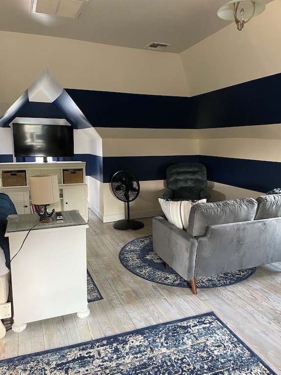 Private Lighthouse Beach Studio W Bath Close Lbi Long Beach Island West Creek - Tuckerton, NJ