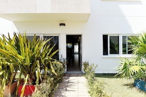 Apartament de luxe | 2 dormitoris, roba de llit d'alta qualitat i decoració individual
