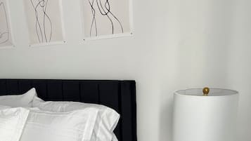 1 bedroom, desk, iron/ironing board, free WiFi