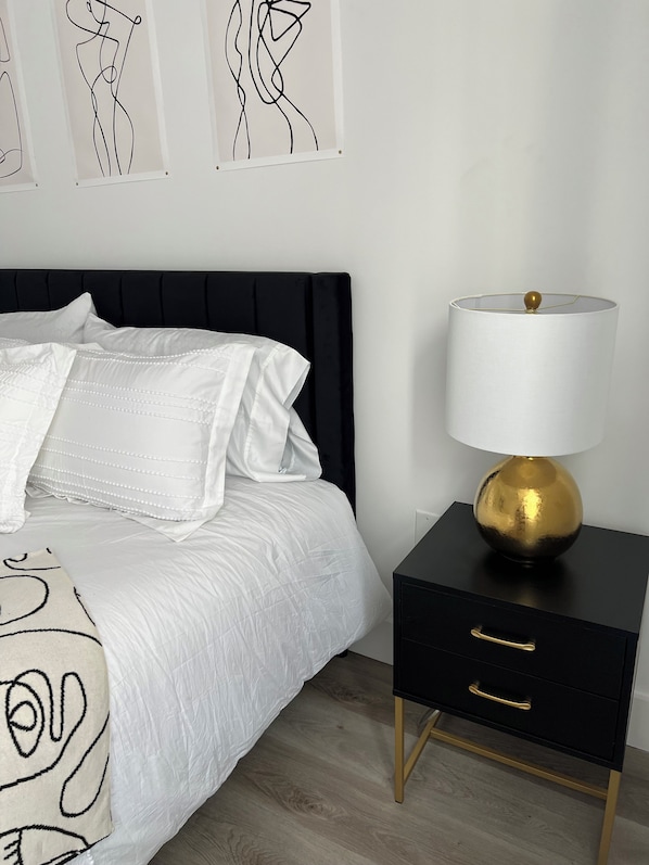 1 habitación, escritorio, tabla de planchar con plancha y wifi gratis 