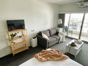 1 bedroom, iron/ironing board, bed sheets