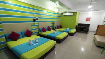 Phòng dành cho gia đình | Bàn, truy cập Internet không dây miễn phí