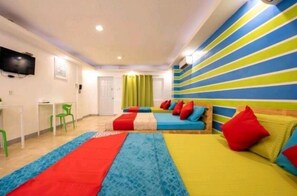 Habitación triple | 1 habitación, escritorio y wifi gratis 